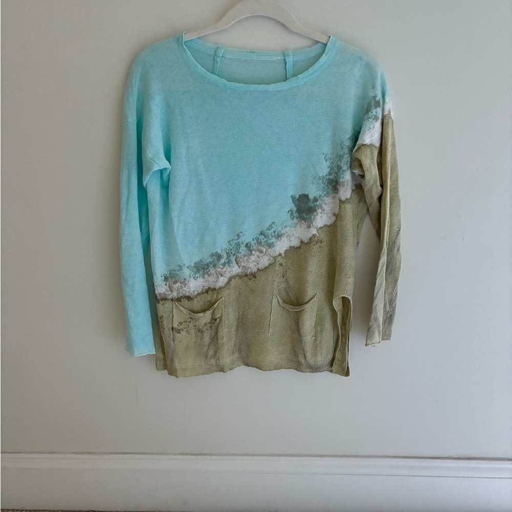 100% Italian linen top